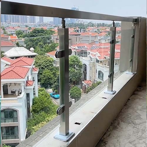 Modern Glass Railing Installation in Kuwait City: The Ultimate Step-by-Step Guide & Case Study